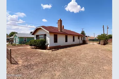 412 E Aspinwall Street, Winslow, AZ  - Photo 1