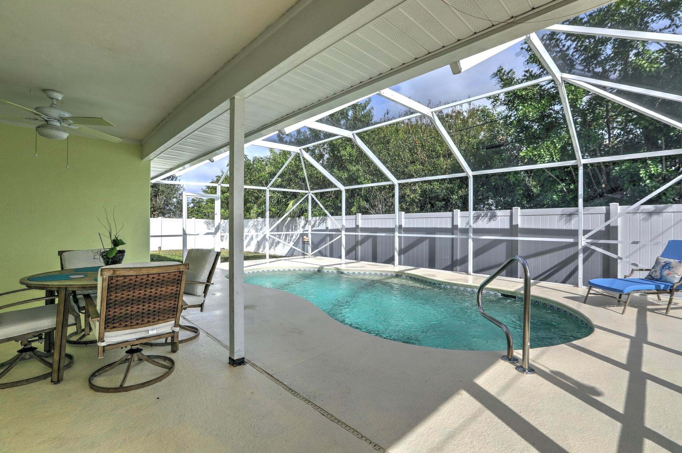 406 Perch Ln, Sebastian FL  32958-5506 exterior