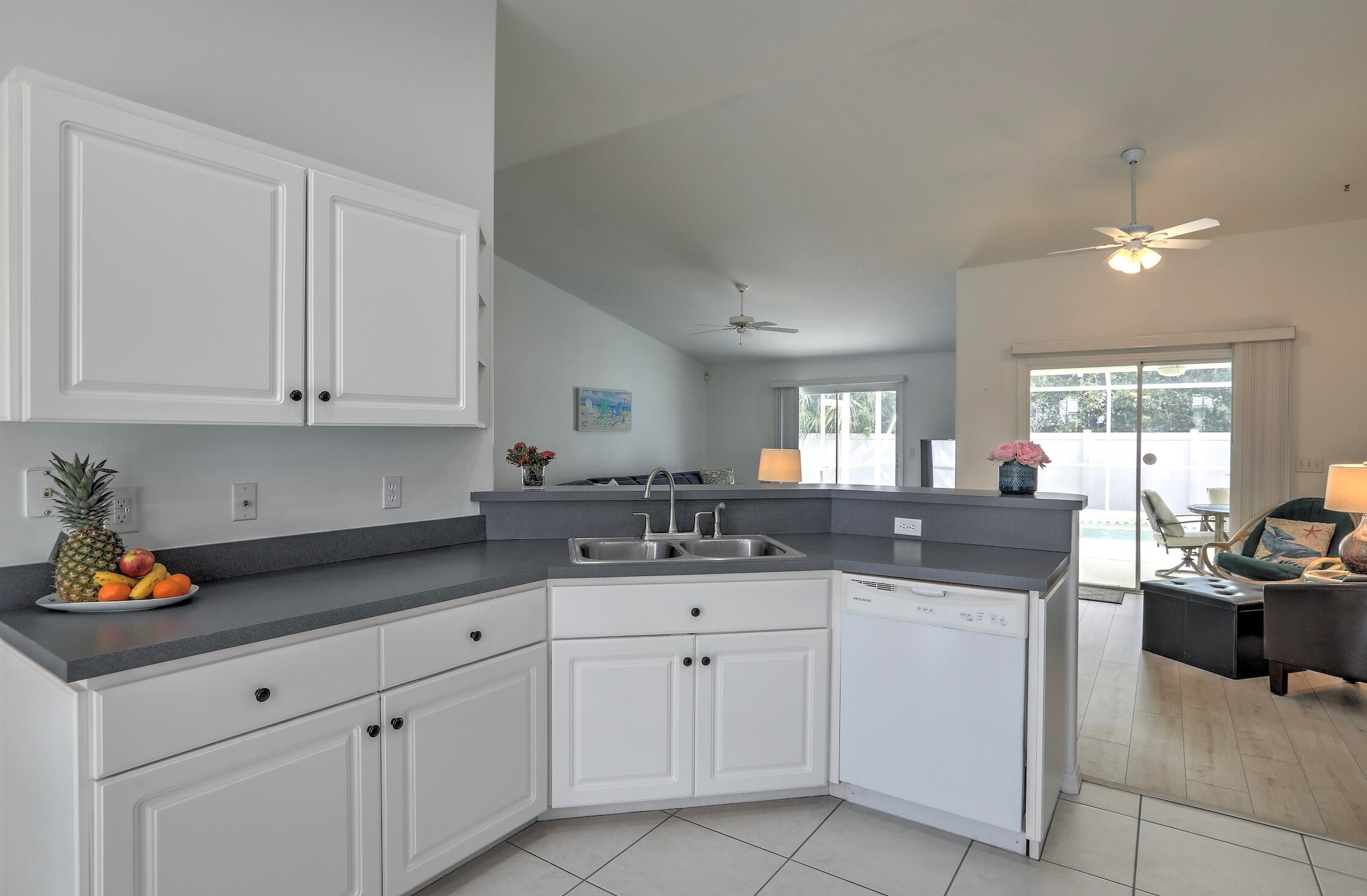 406 Perch Ln, Sebastian FL  32958-5506 exterior