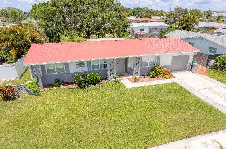 2135 Topaz Ct, Merritt Island, FL 32953