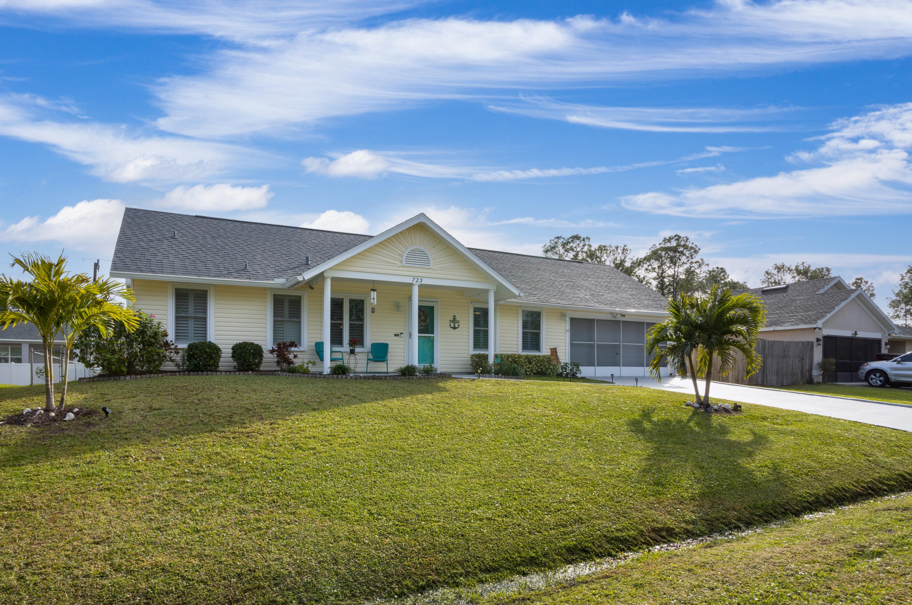 723 Daniels Ave, Melbourne, FL 32908-7458