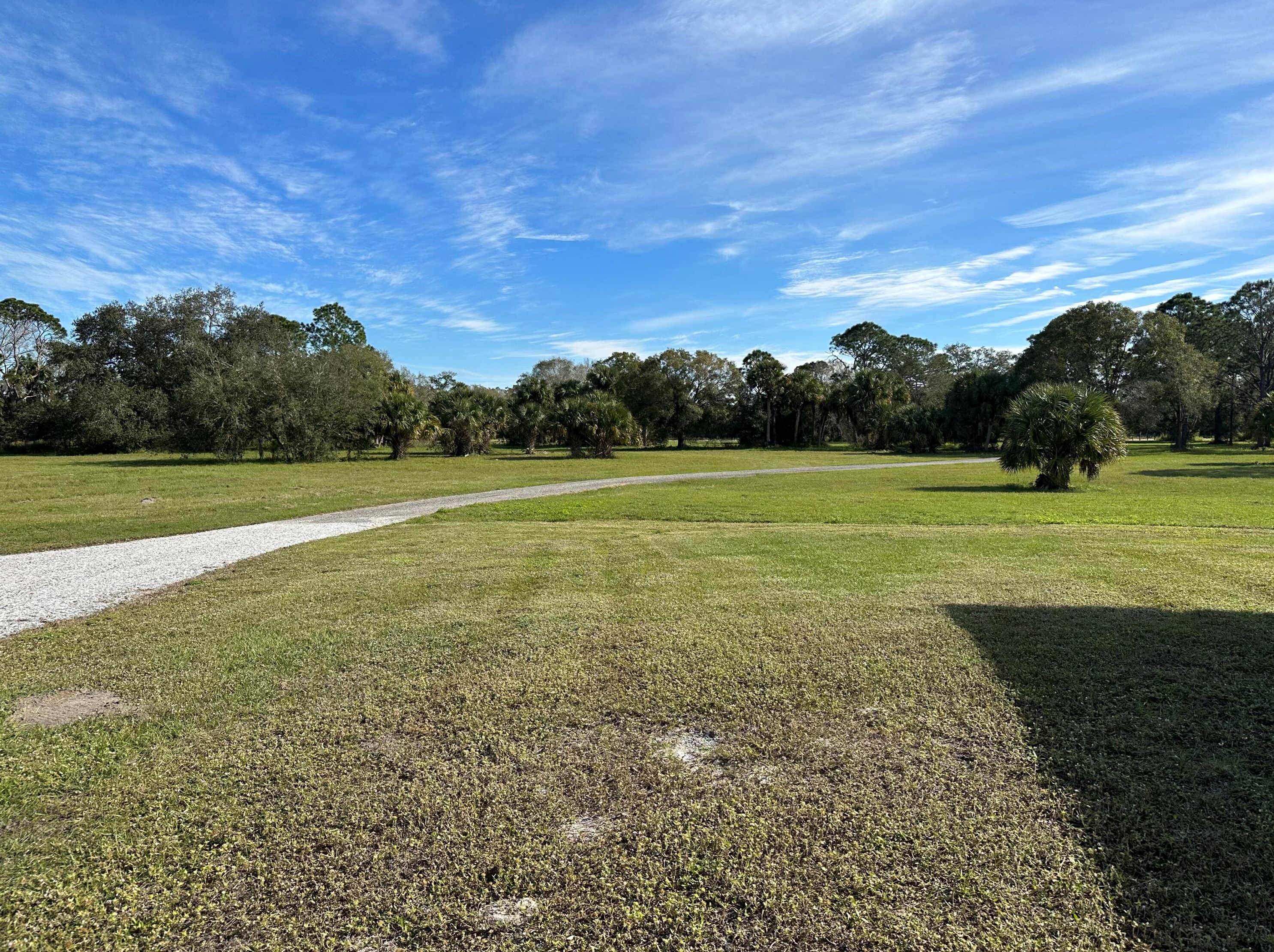 14155 103 St, Fellsmere FL  32948 exterior