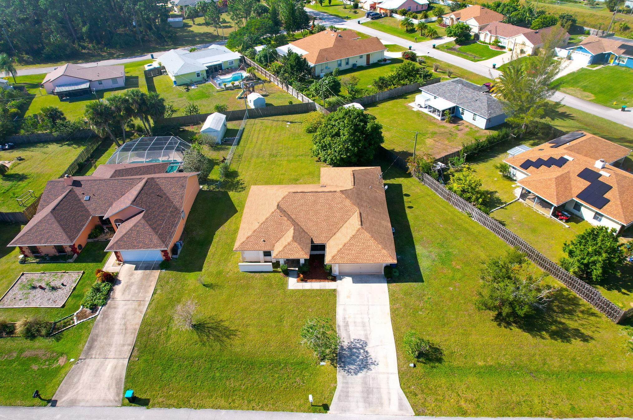 1626 Falk Ter, Melbourne, FL 32909-8825