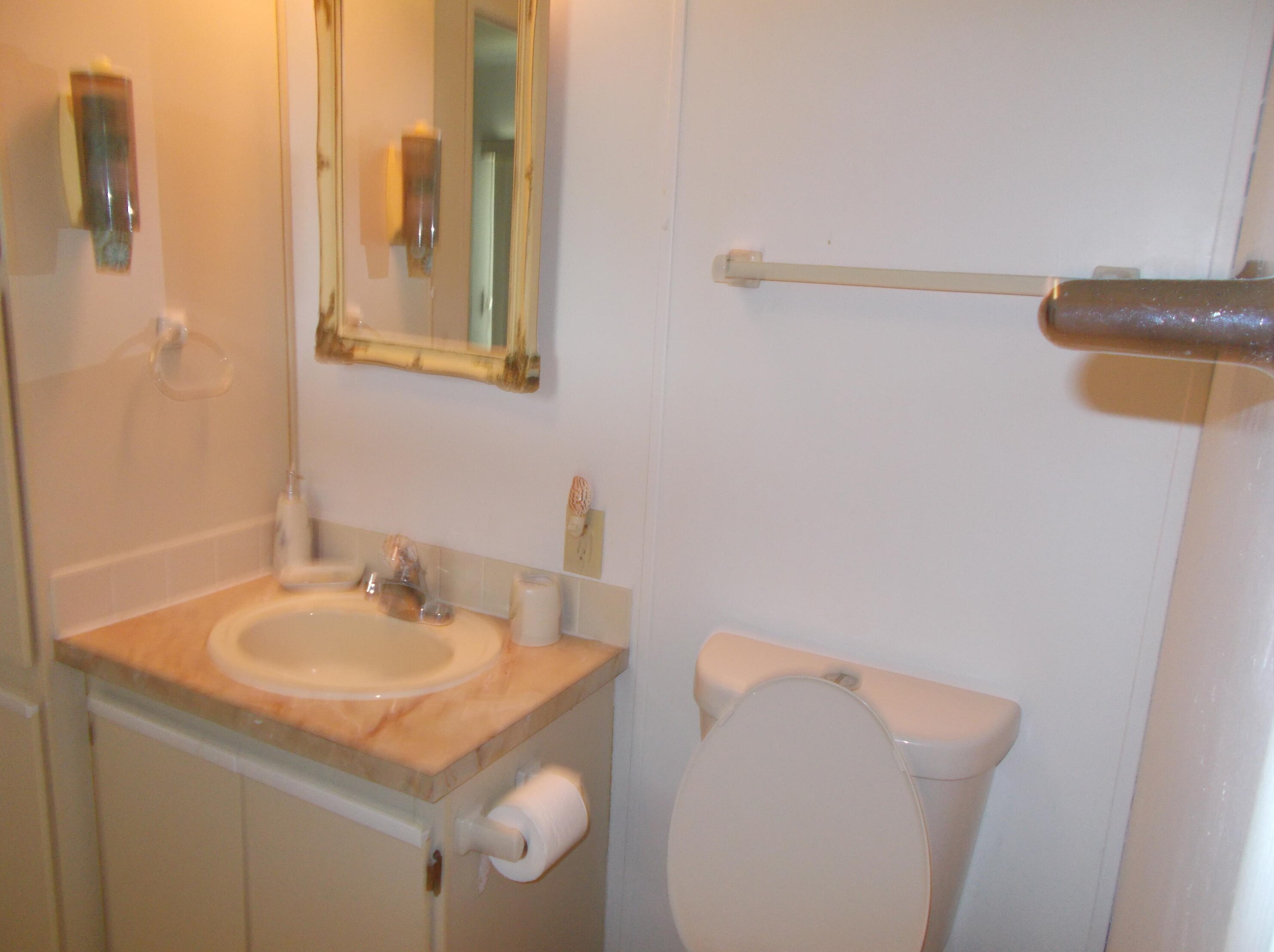 655 Marlin Cir, Sebastian FL  32976-2405 exterior