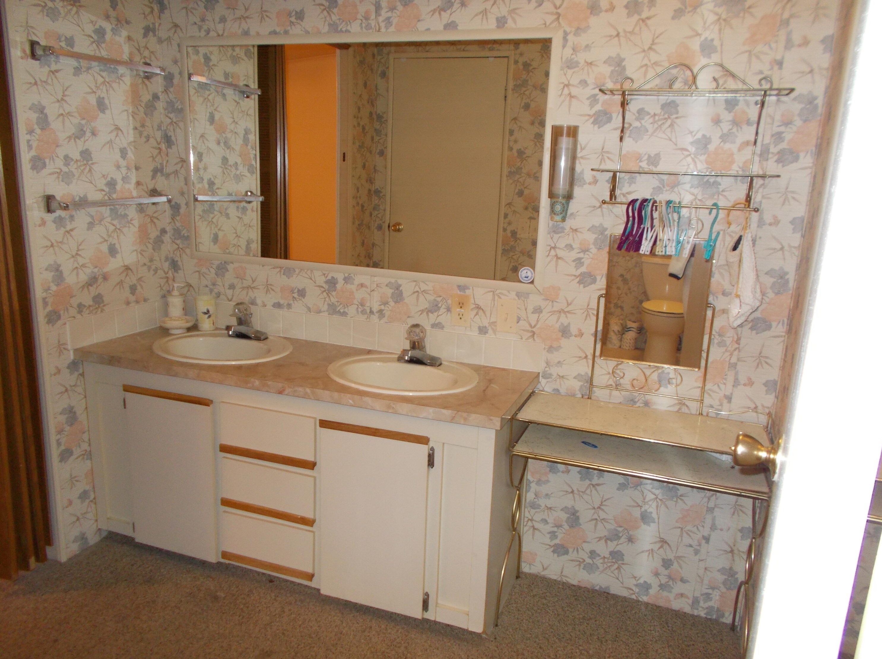655 Marlin Cir, Sebastian FL  32976-2405 exterior