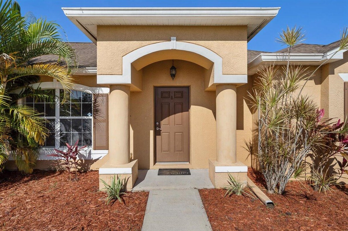 419 Forrest Hills St, Melbourne, FL 32908-4955