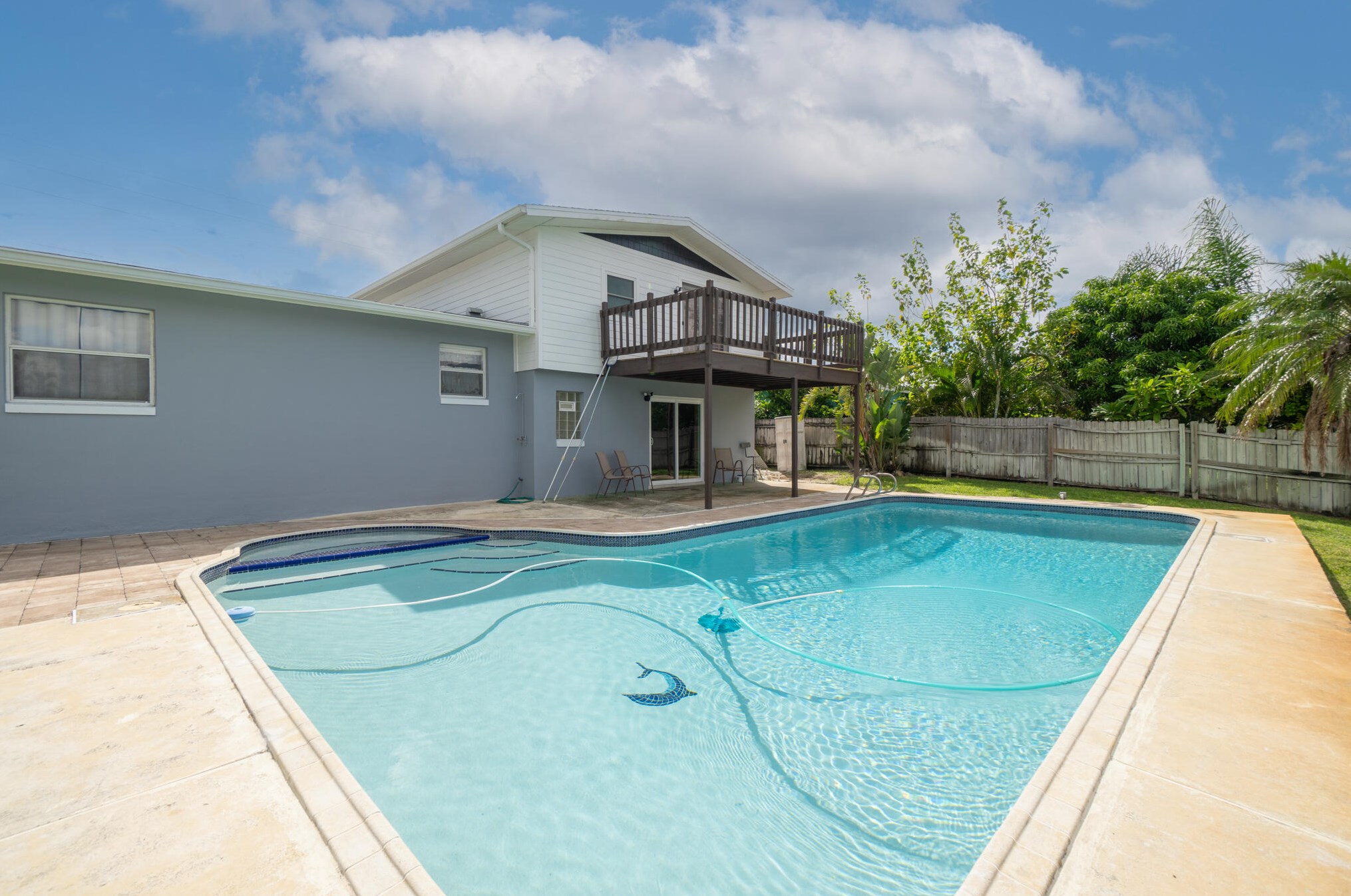 1500 Central Ave, Merritt Island FL 32952-5676 exterior