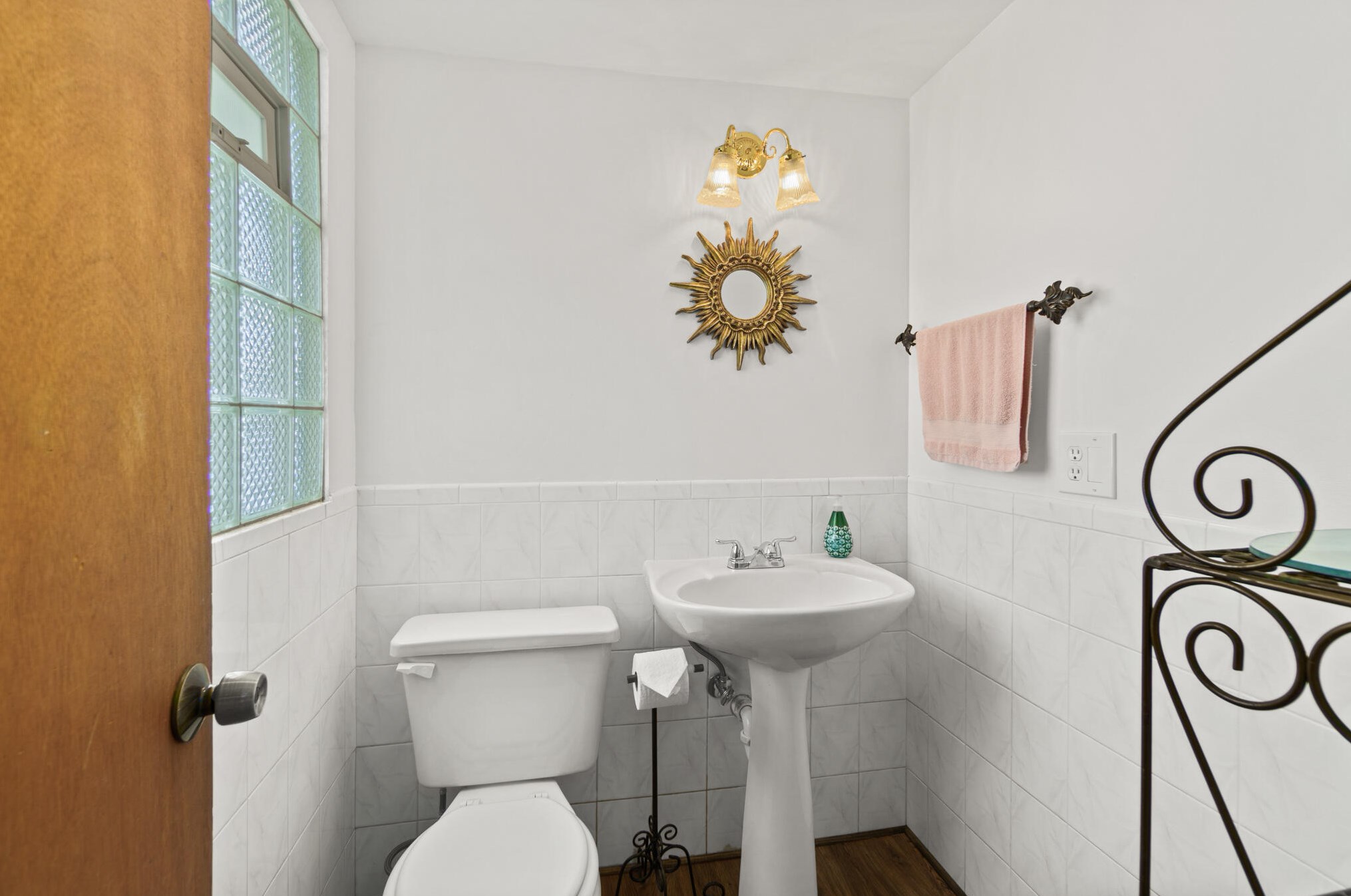 1500 Central Ave, Merritt Island FL 32952-5676 exterior