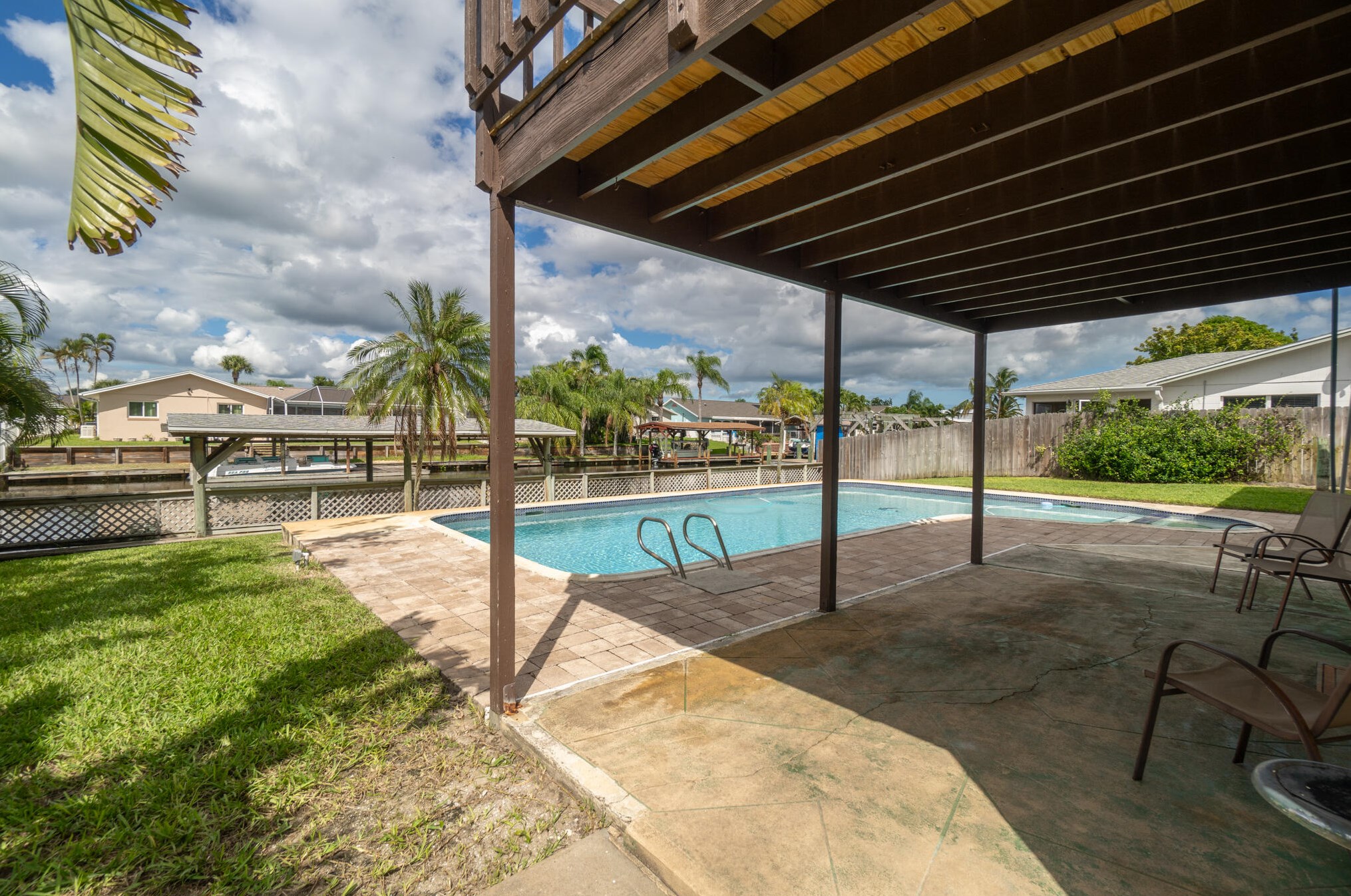 1500 Central Ave, Merritt Island FL 32952-5676 exterior