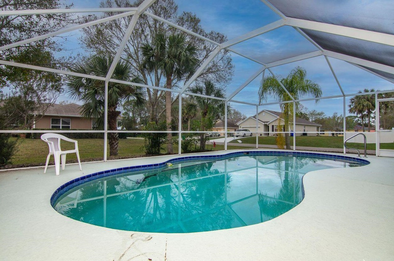1501 Quatrain Ln, Sebastian FL  32958-6530 exterior