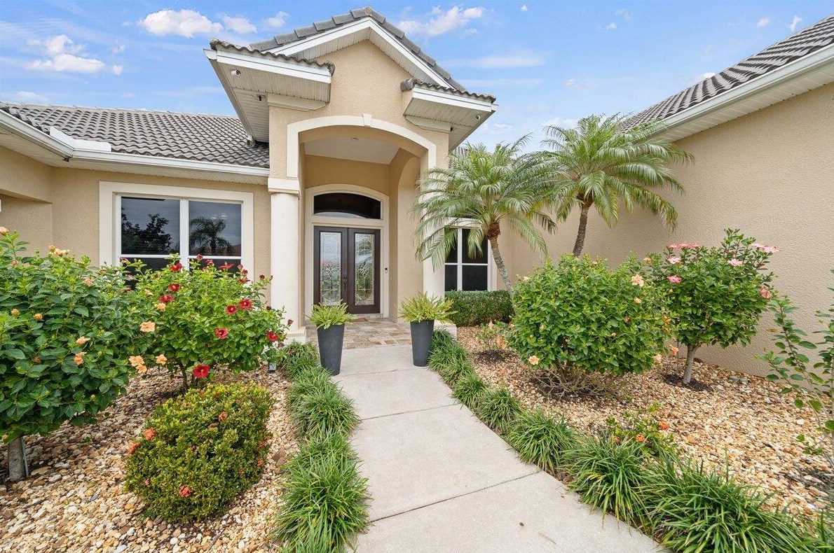 7972 Old Tramway Dr, Melbourne, FL 32940-2151