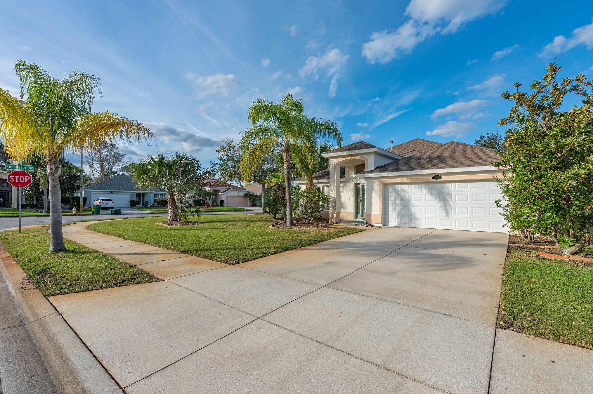1668 Kestrel Ct, Melbourne, FL 32955
