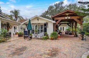 1412 Riverside Dr, New Smyrna, FL 32168-7753