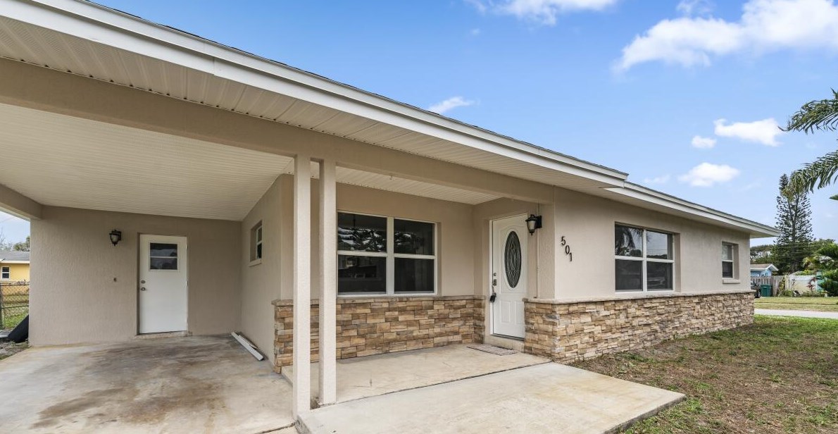 501 Buckingham Ave, Melbourne, FL 32935-3005