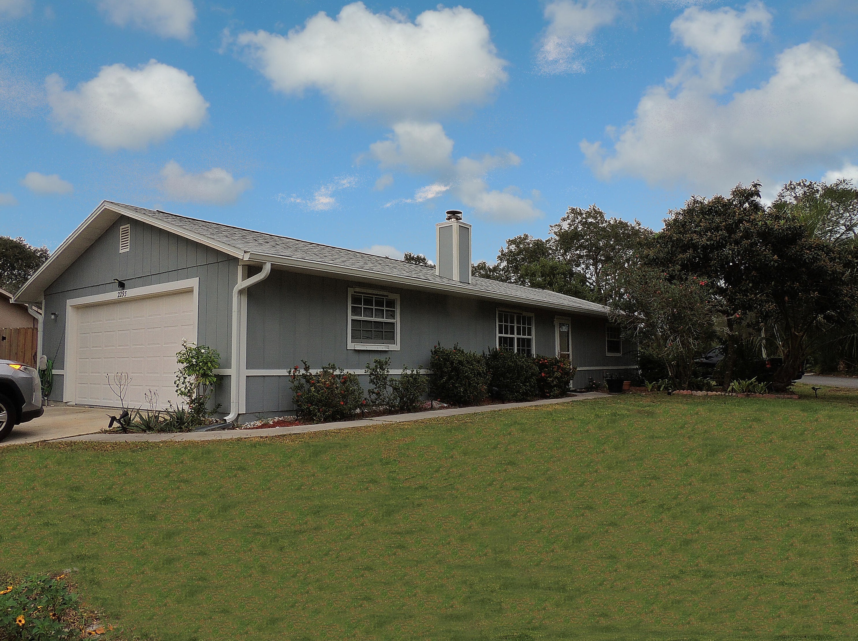 2293 Kent St, Melbourne, FL 32907-2626