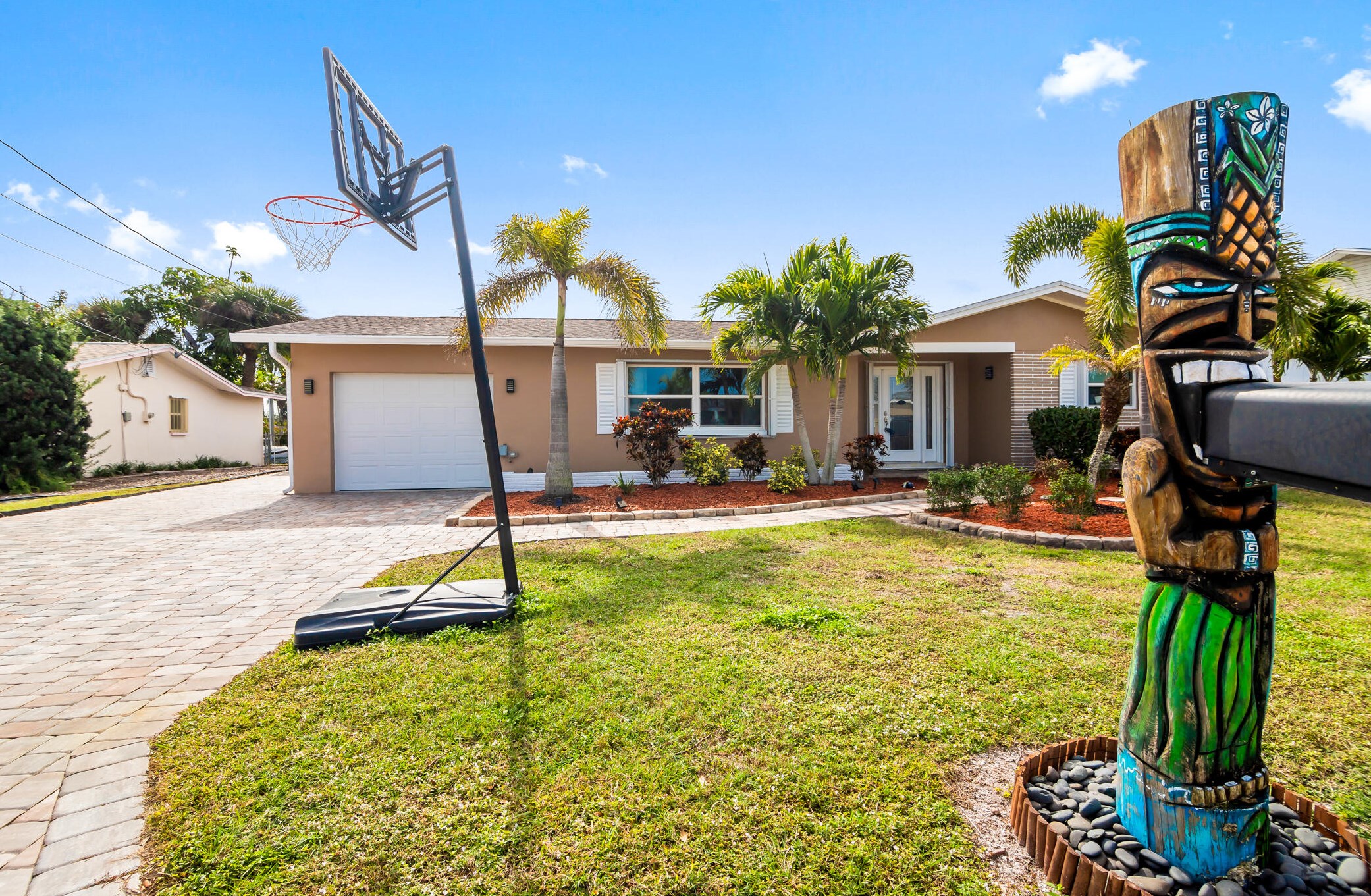 505 Needle Blvd, Merritt Island, FL 32953-6111