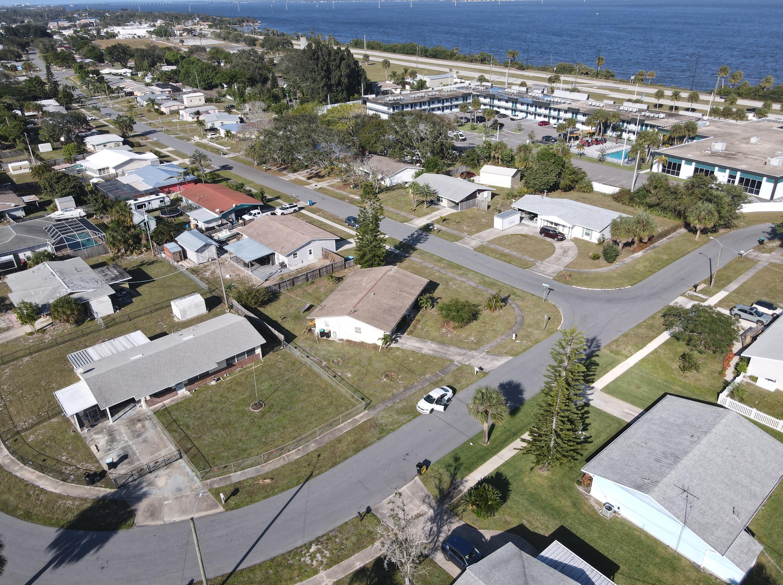 1006 Cable Ln, Melbourne FL  32905-6069 exterior