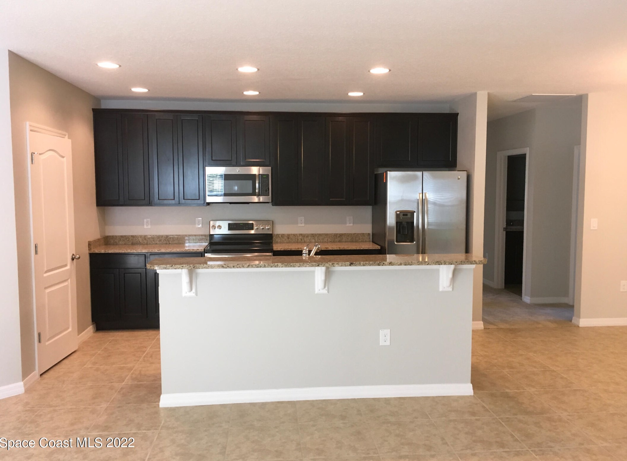 967 Zambrana St, Melbourne FL  32909-5272 exterior