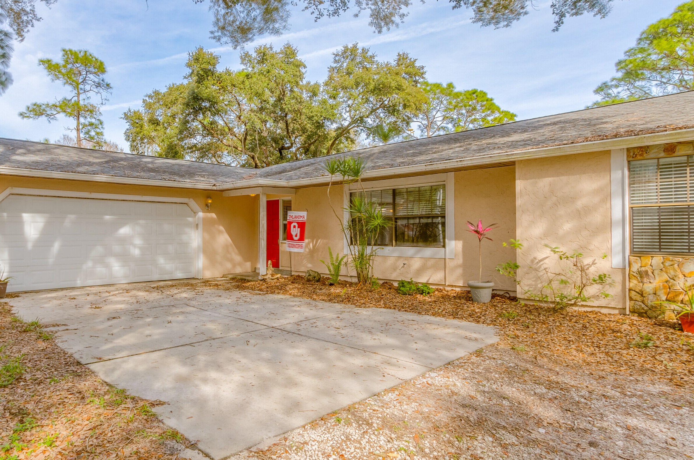 2815 Ranch Rd, Melbourne, FL 32904-9072