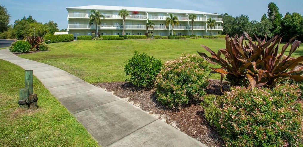 13570 Mystic Dr #206, Sebastian, FL 32958
