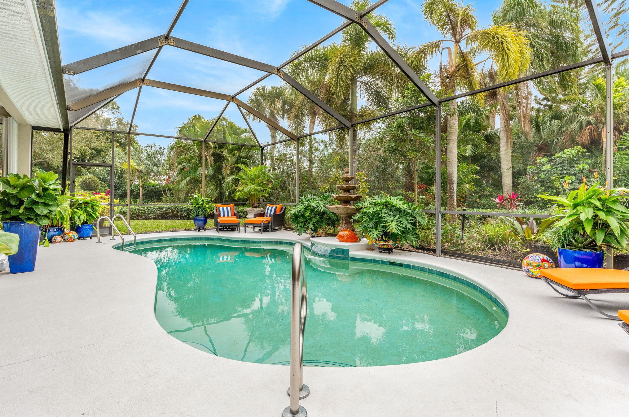 81 Cache Cay Dr, Vero Beach FL 32963-1211 exterior