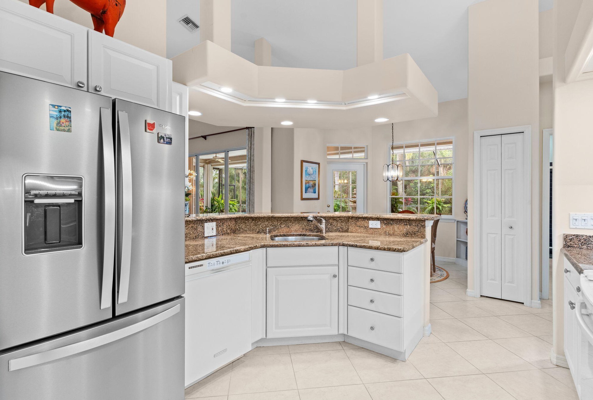 81 Cache Cay Dr, Vero Beach FL 32963-1211 exterior