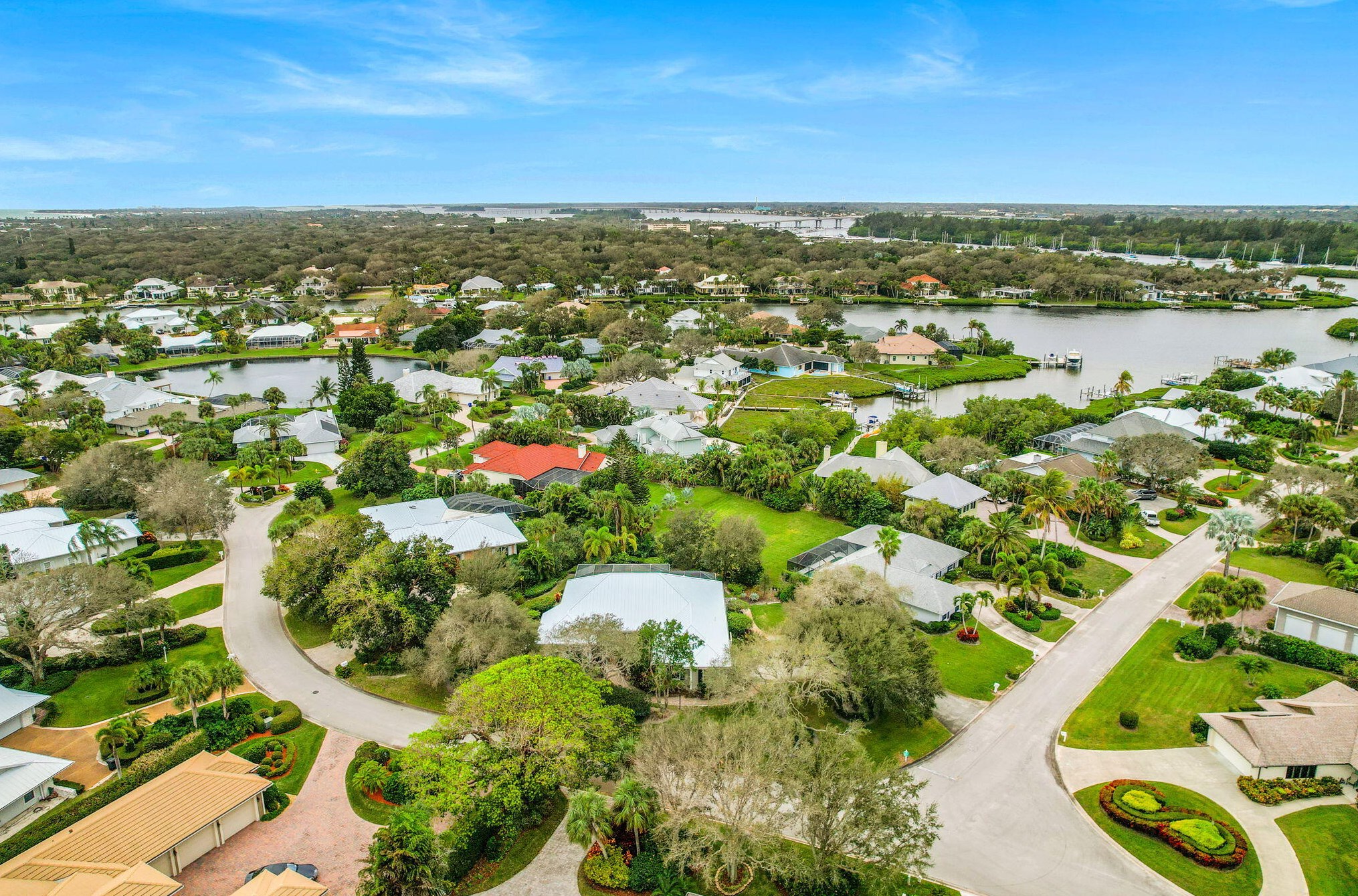 81 Cache Cay Dr, Vero Beach FL 32963-1211 exterior