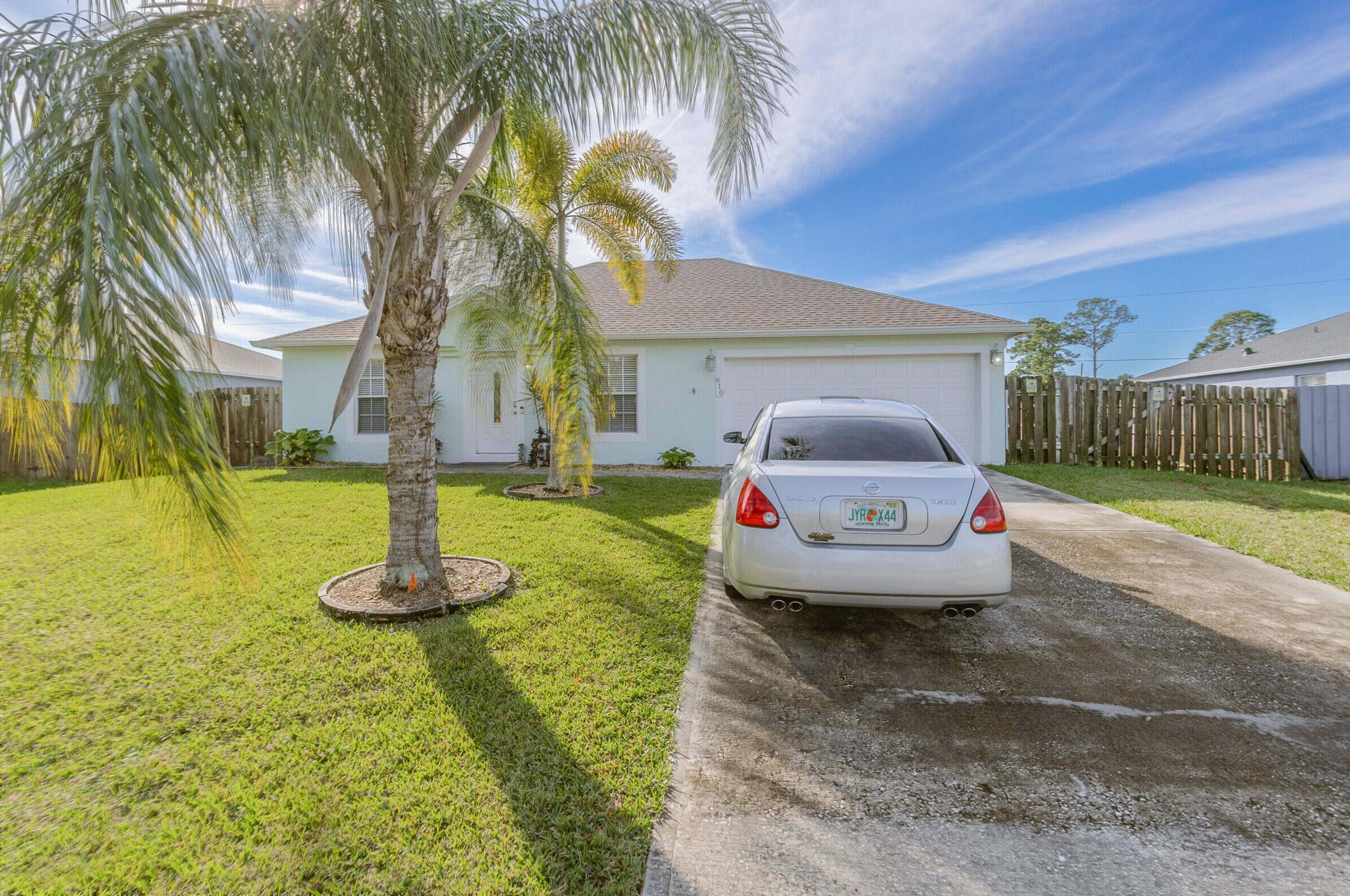 610 Hatcher St, Melbourne, FL 32909-3765