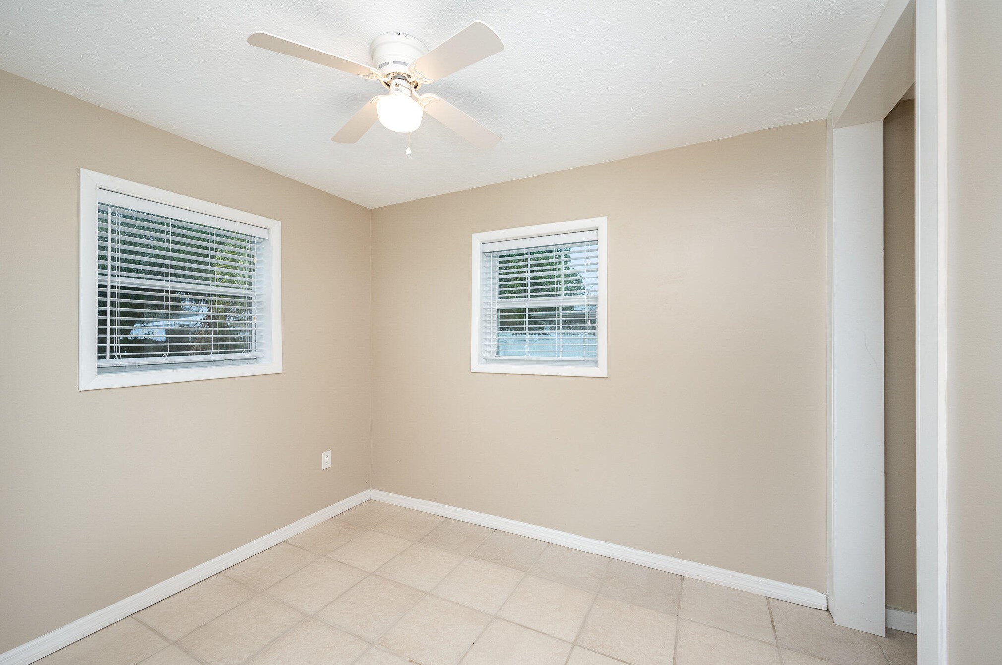 306 Cornell Ave, Melbourne FL  32901-7725 exterior