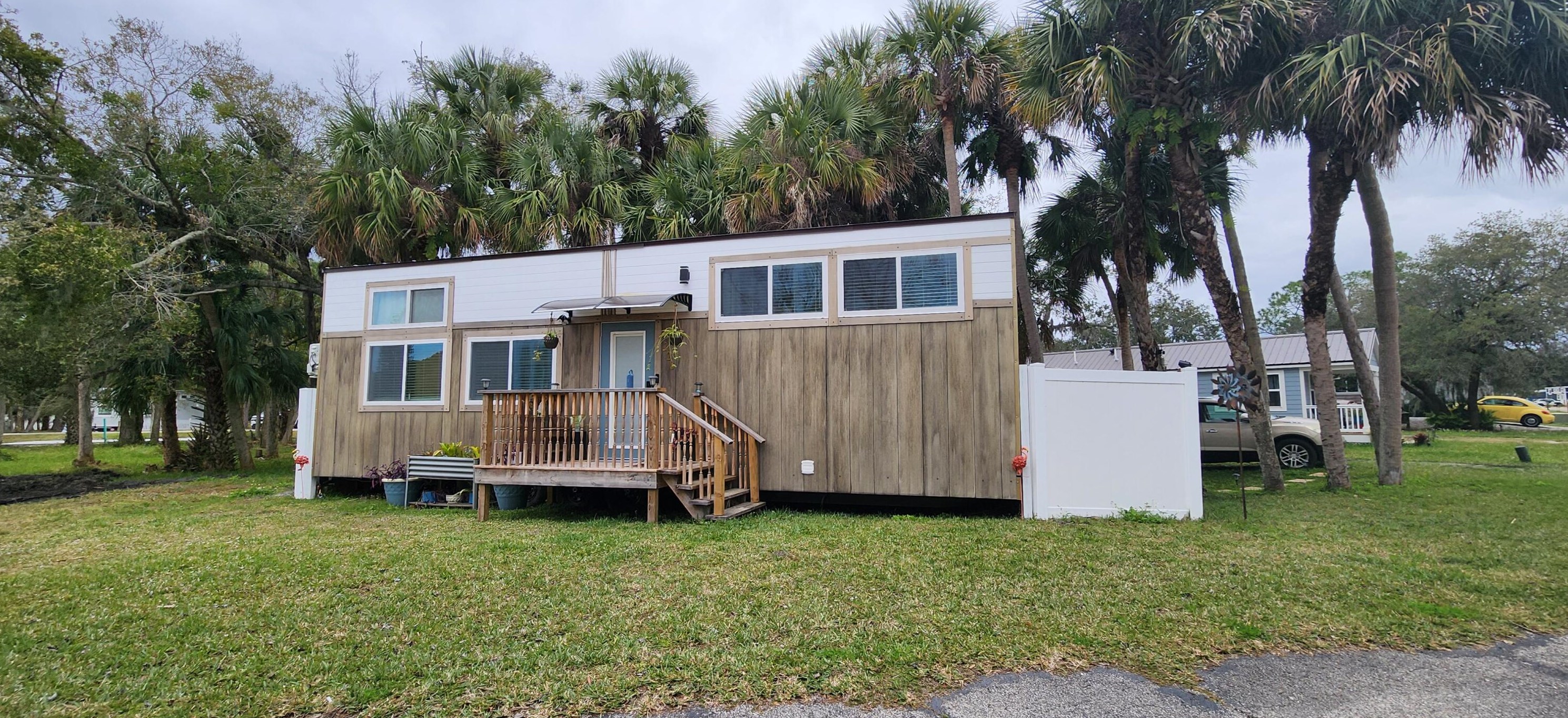 228 Flamingo Dr, Cocoa FL 32926-3103 exterior