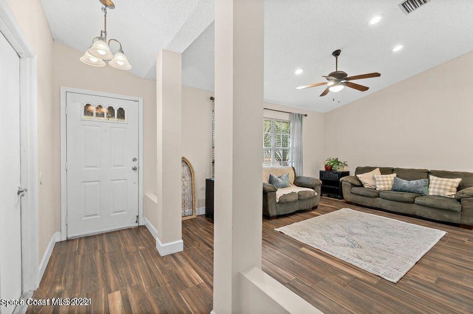 2201 Appalachian Dr, Melbourne, FL 32935