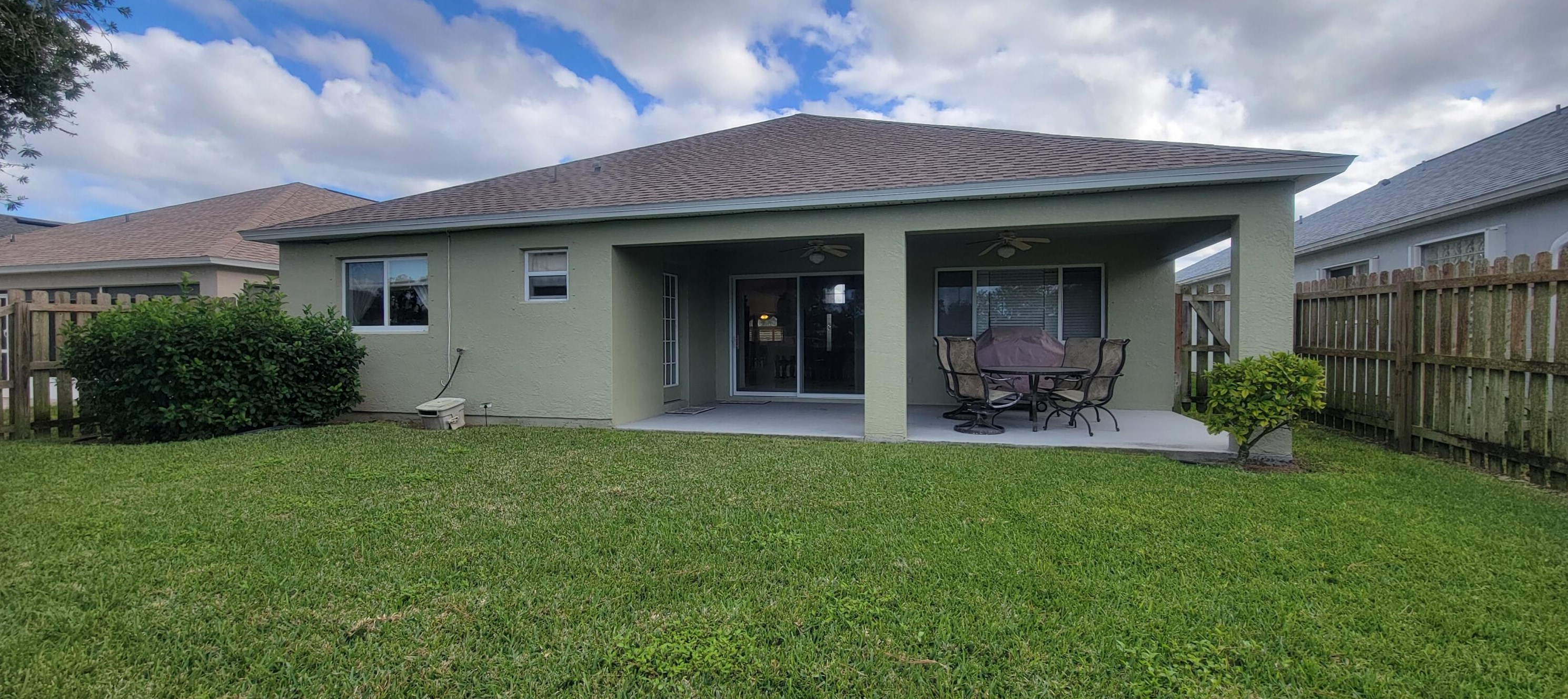 2682 Bradfordt Dr, Melbourne, FL 32904-7436