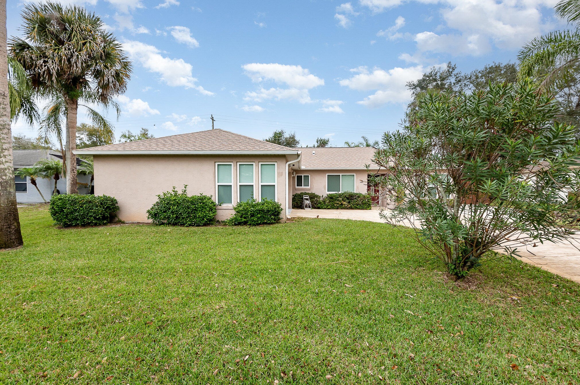 2513 Dorothy Cir, Titusville, FL 32780