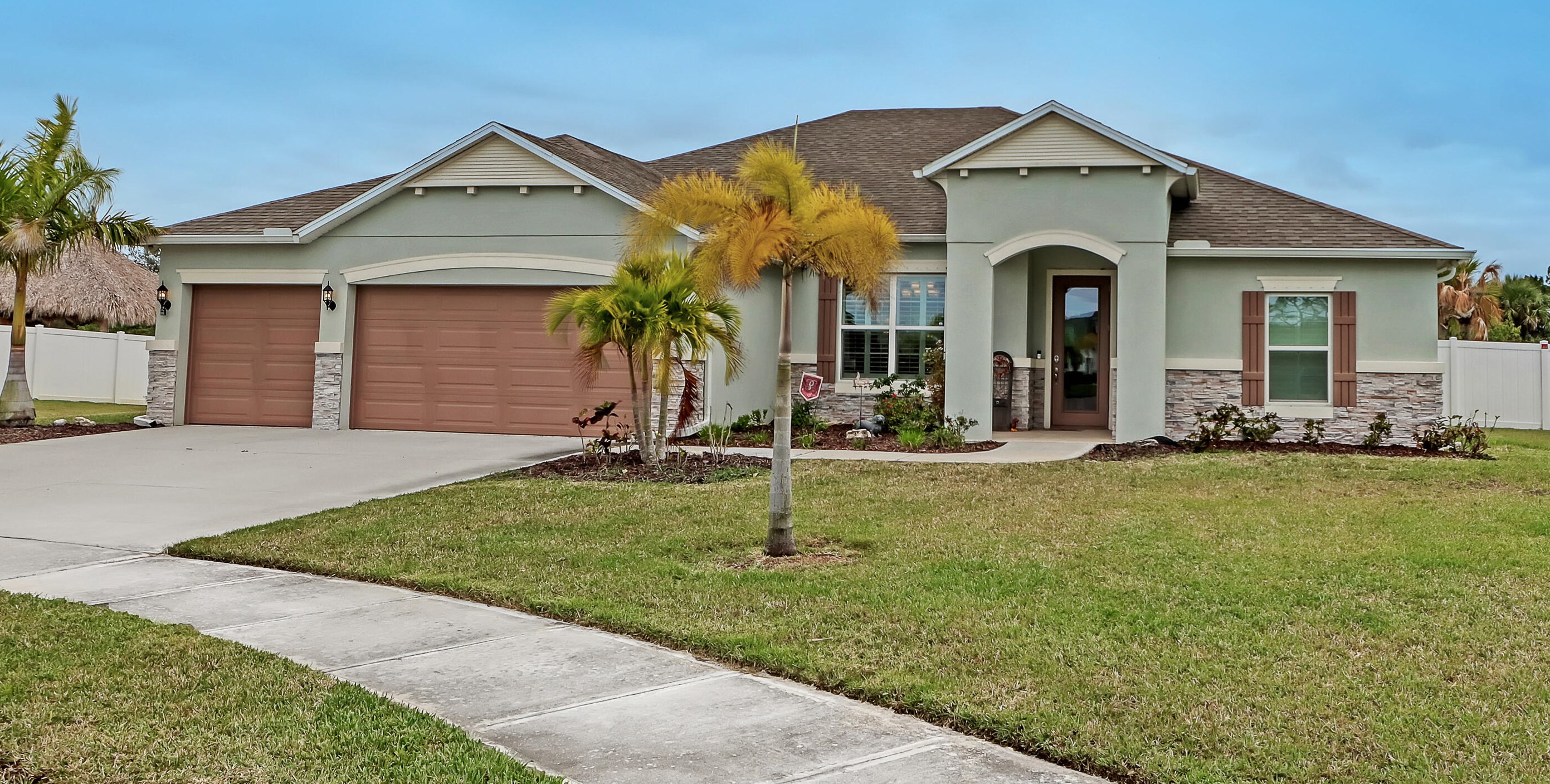 5265 Ambrosia Ln, Merritt Island, FL 32953-7528
