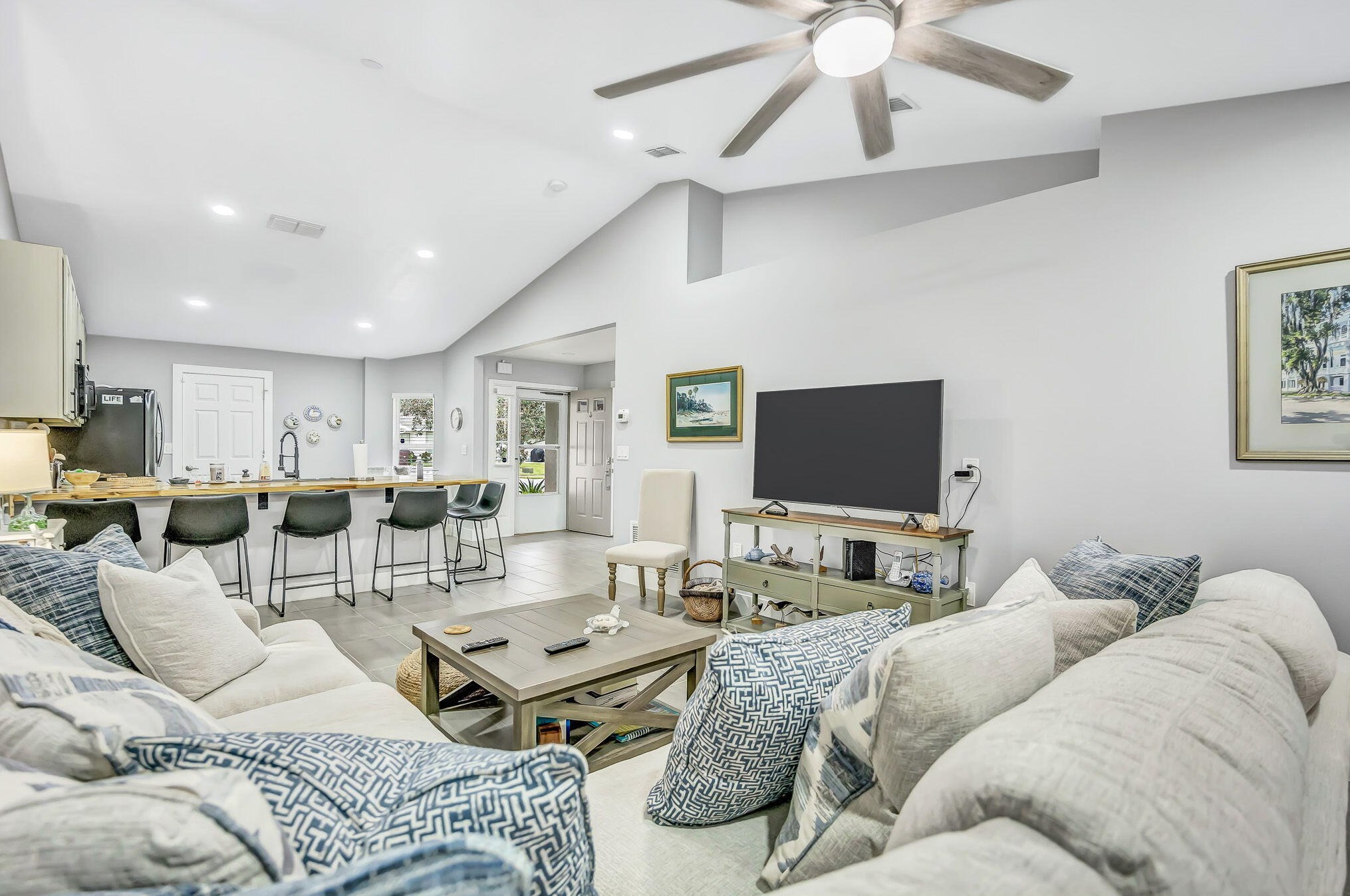 3305 Celena Cir, Saint Cloud FL  34769-5911 exterior