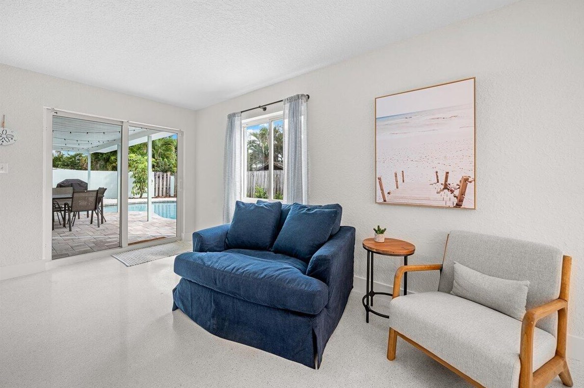 123 Marion St, Melbourne FL 32937-4147 exterior