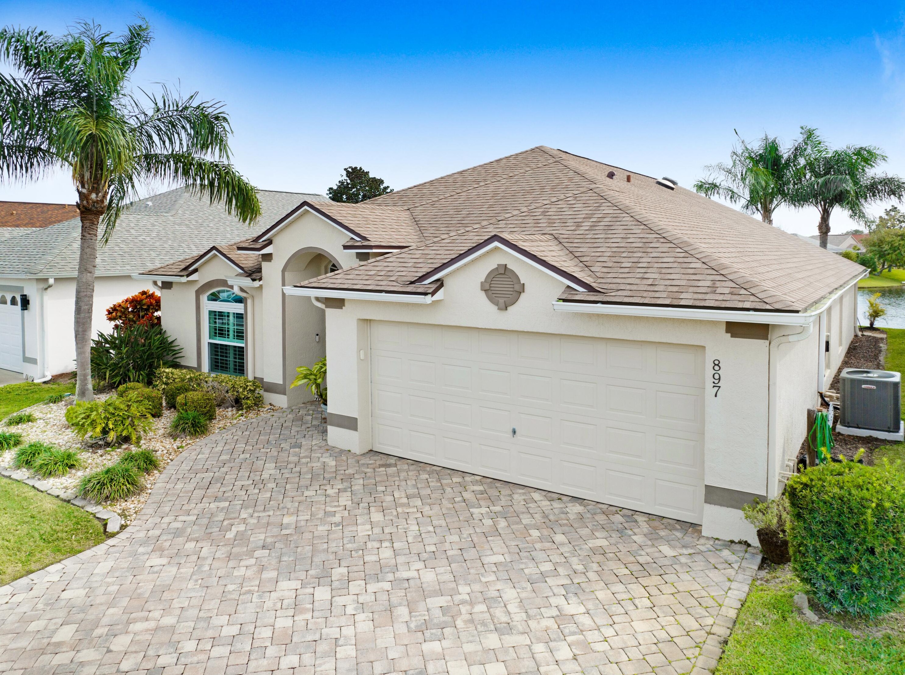 897 Shaw Cir, Melbourne, FL 32940-6984