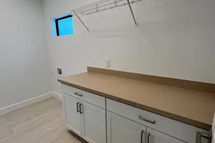 8526 Lyside Dr, Melbourne, FL 32940 - Photo 36