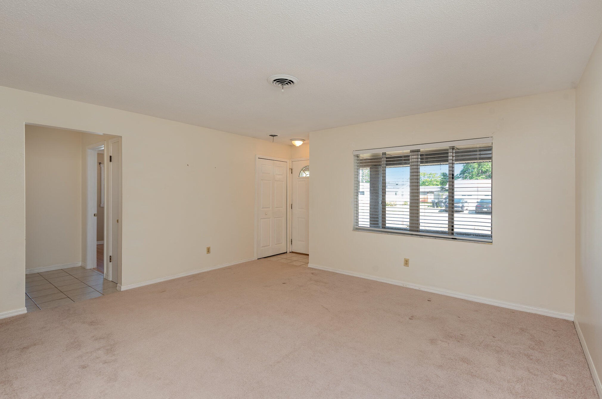 2727 Riviera Dr, Titusville, FL 32780