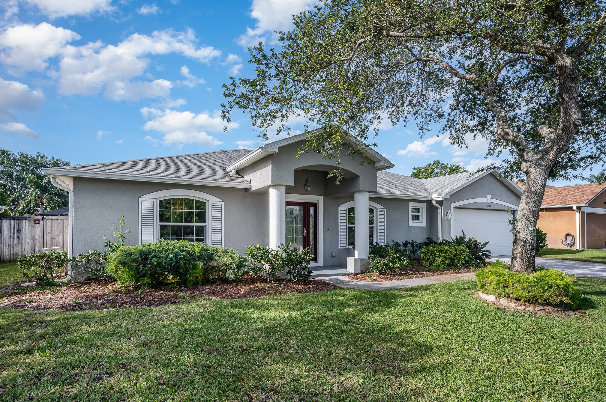 5211 Wild Cinnamon Dr, Melbourne, FL 32940-1427