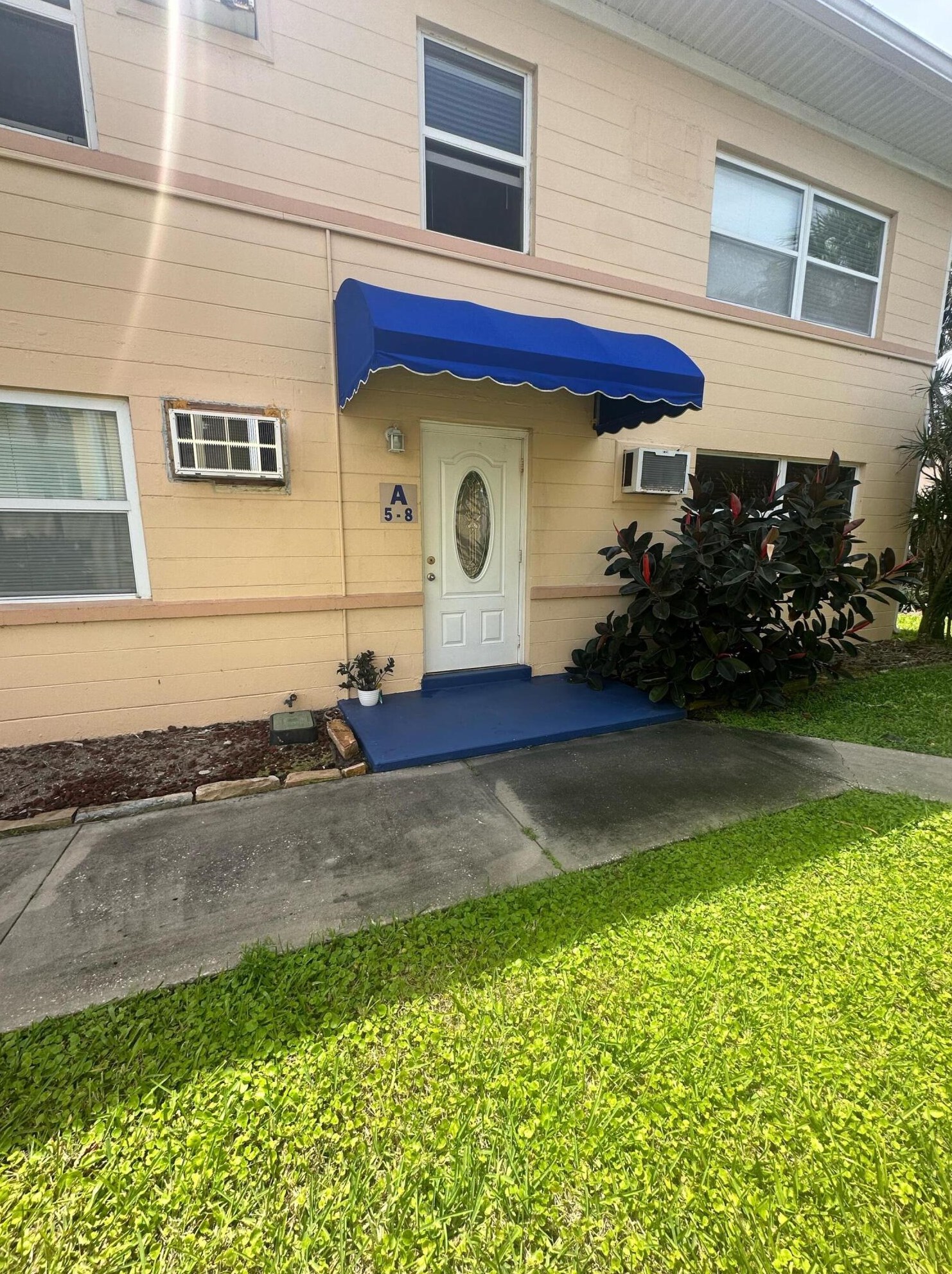 380 N Brevard Ave #a-7, Cocoa Beach, FL 32931