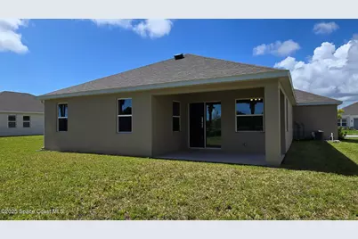 4386 Kelsey Lane, Micco, FL 32976 - Photo 32