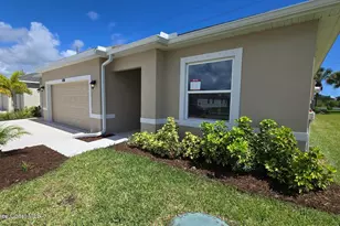 4386 Kelsey Ln, Micco, FL 32976 - Photo 4