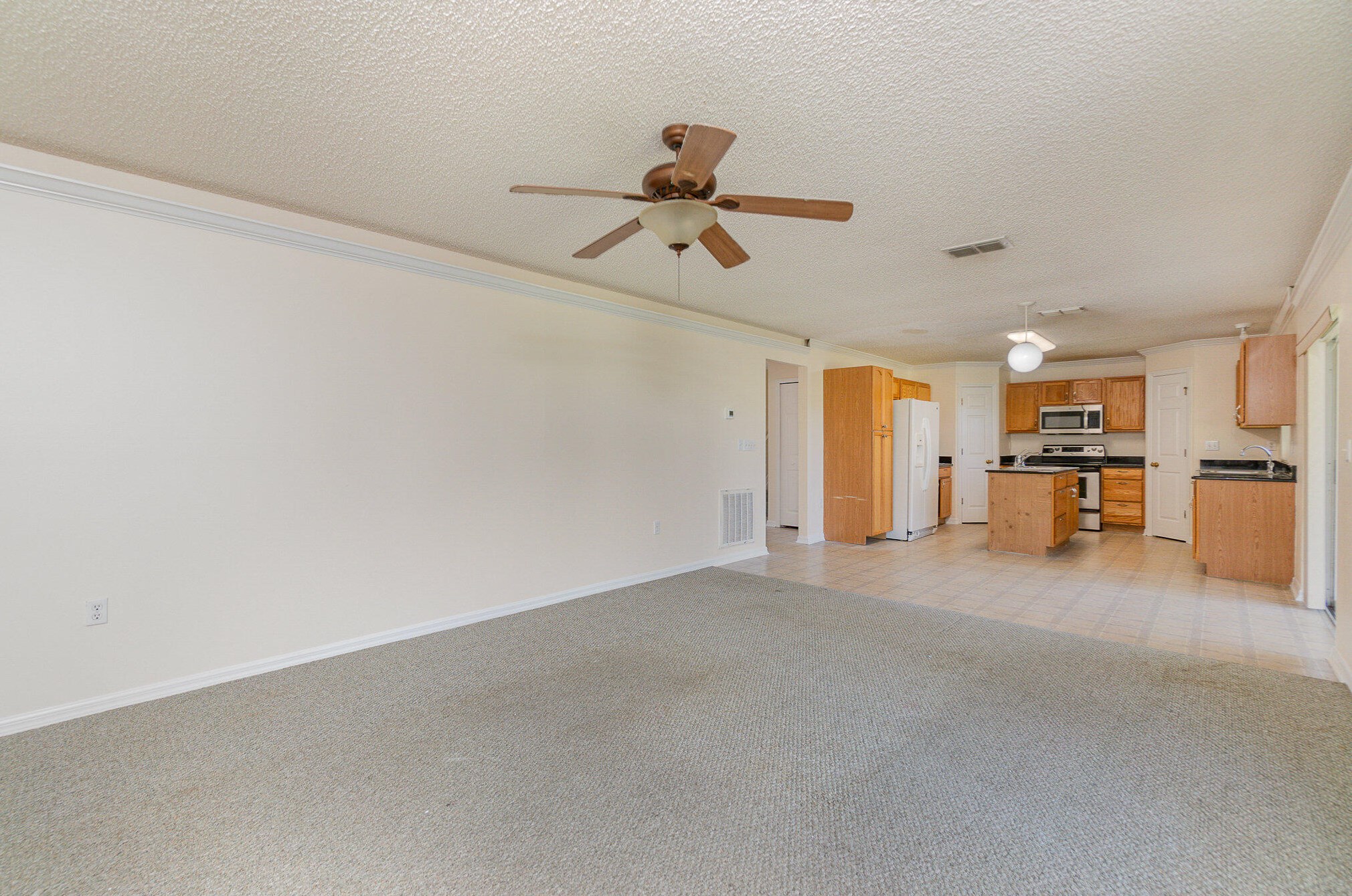 1749 Las Palmos Dr, Melbourne FL 32908-1122 exterior