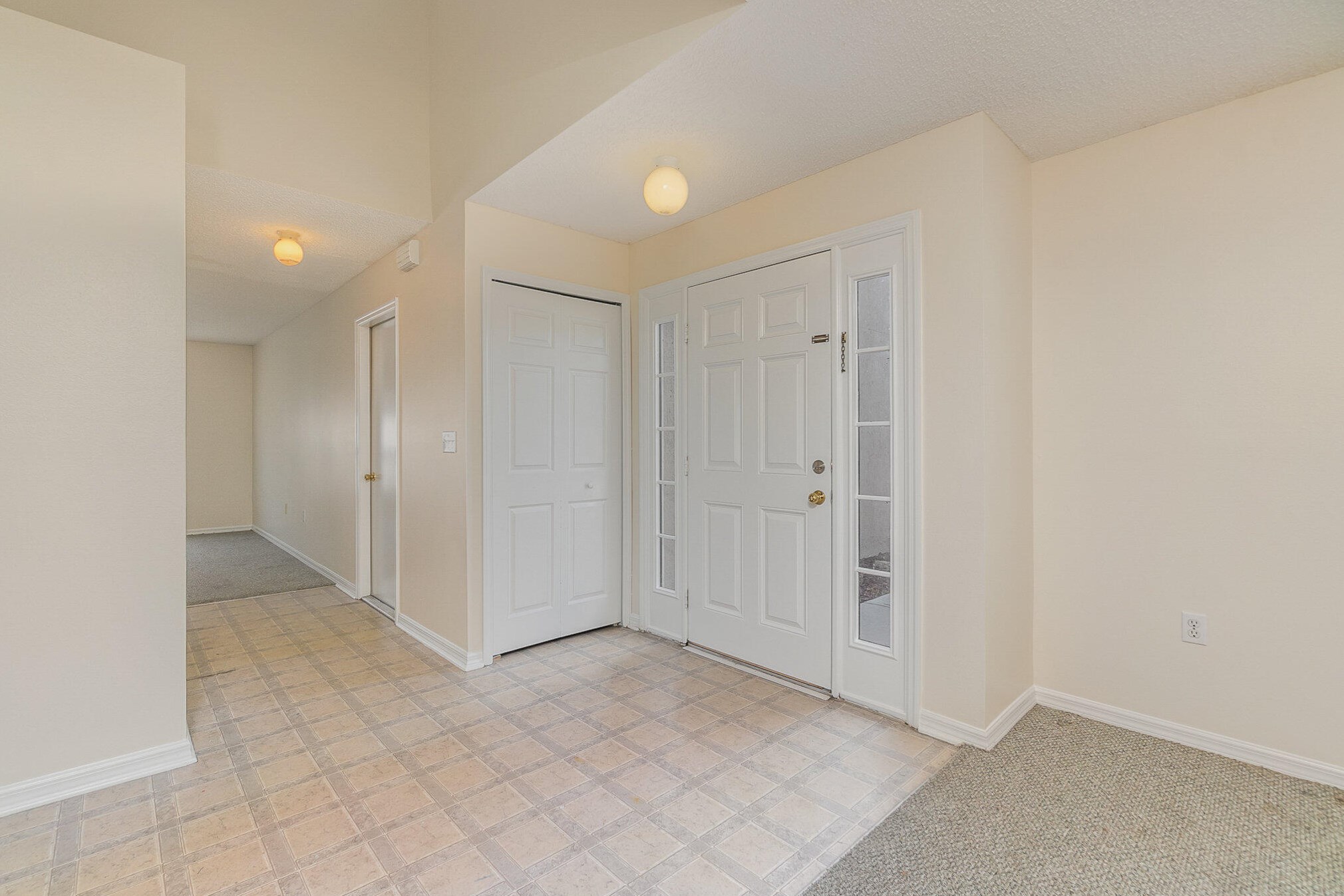 1749 Las Palmos Dr, Melbourne FL 32908-1122 exterior