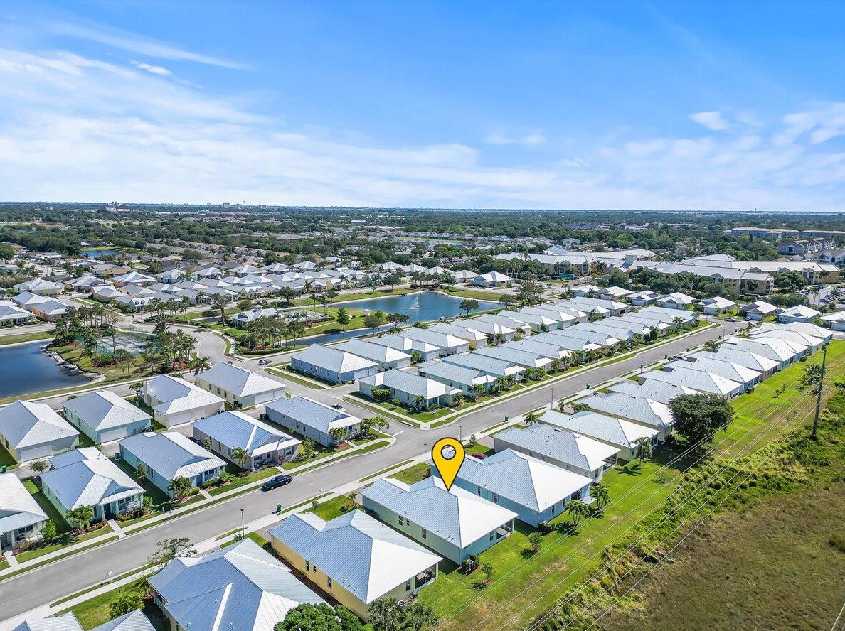 585 Lorelei Ave, Melbourne, FL 32901