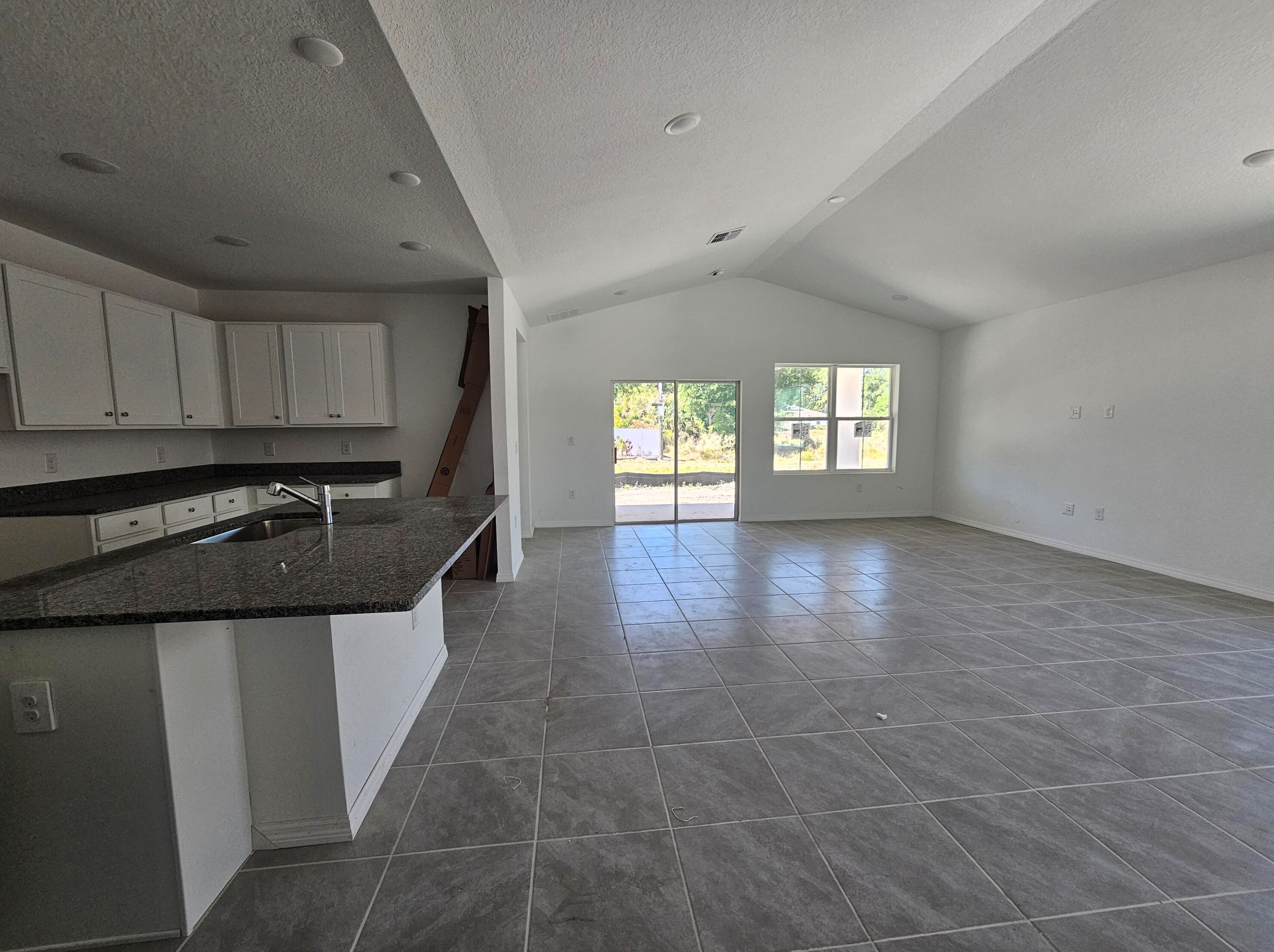 167 Emerson Dr, Melbourne, FL 32907-7860