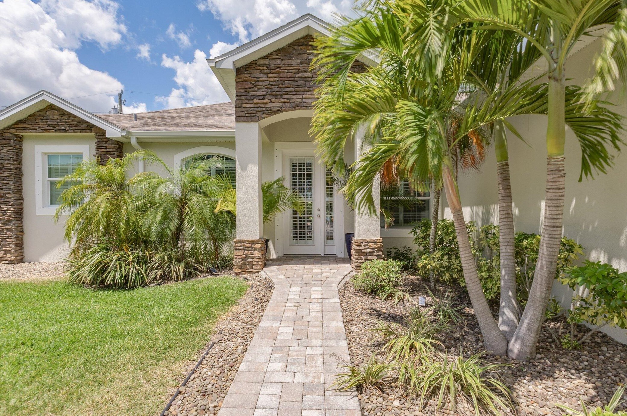 3707 Warwick Dr, Cocoa, FL 32926