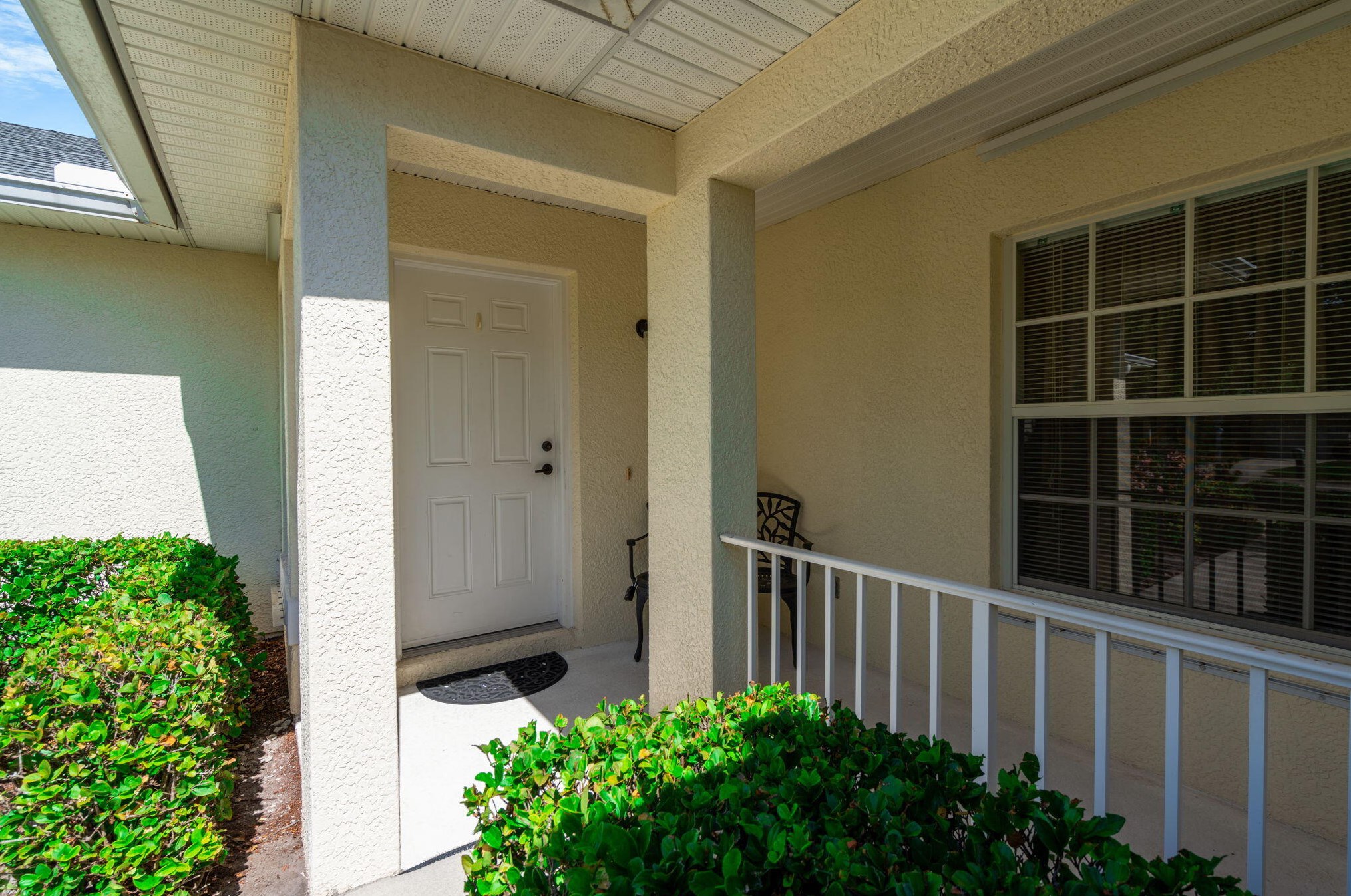 975 Easy St, Sebastian, FL 32958-5635