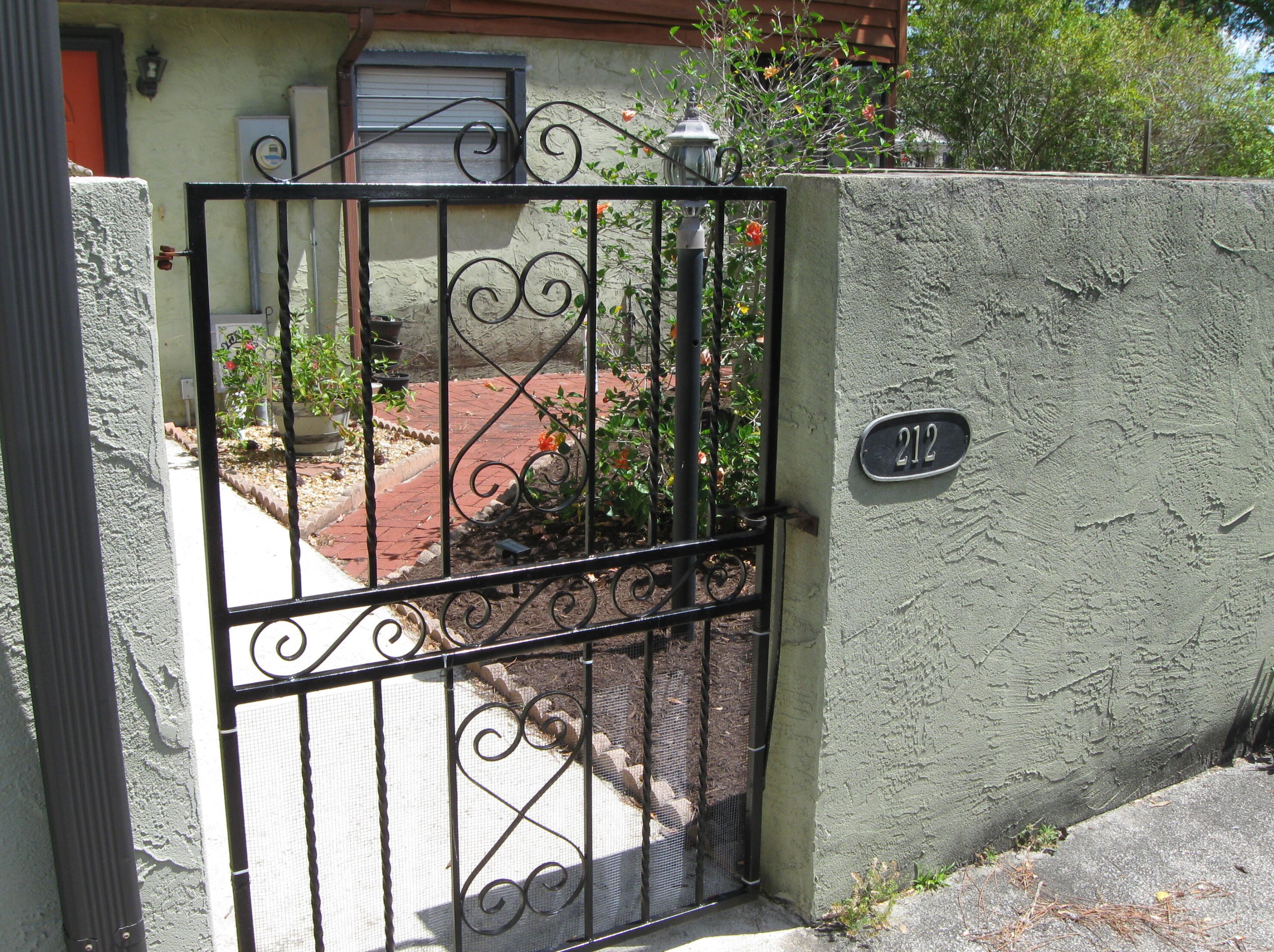 212 Parker Dr, Titusville FL  32780-5557 exterior